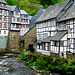 DE - Monschau - Rur flowing through the old town