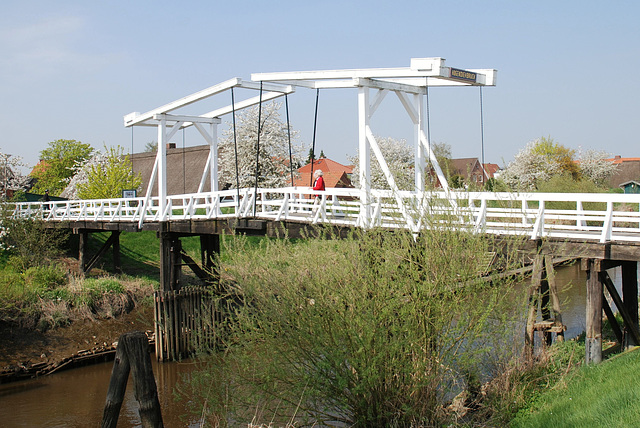 Hogendiekbrücke im "Alten Land" (2xPiP)