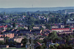 view vanaf Heksenberg(Heerlen  richting de wijken meezenbroek Schaesbergerveld kerktorens Molenberg ,kerktoren Heerlerbaan  op ' horizon ' TV toren in Aachenerwald sept. 1993
