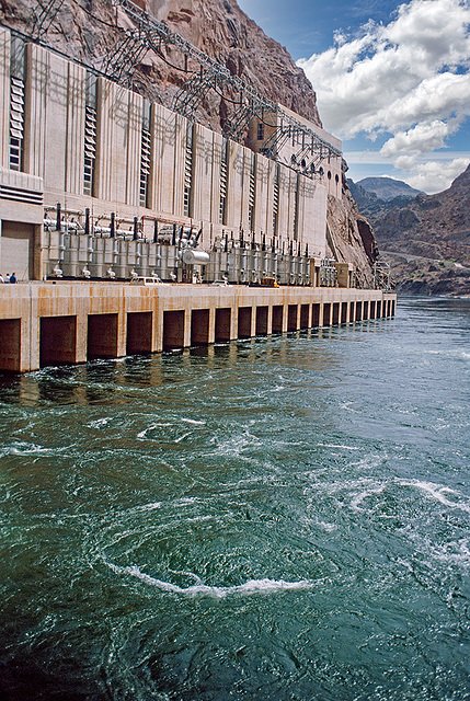 Hoover Dam - Power House - 1986