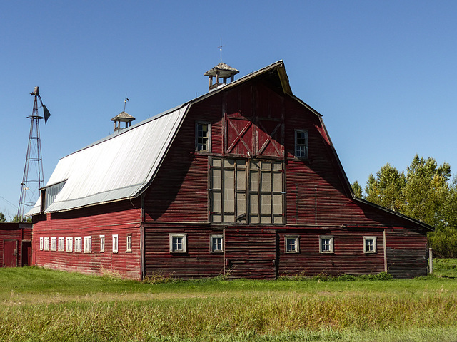 One of my favourite barns