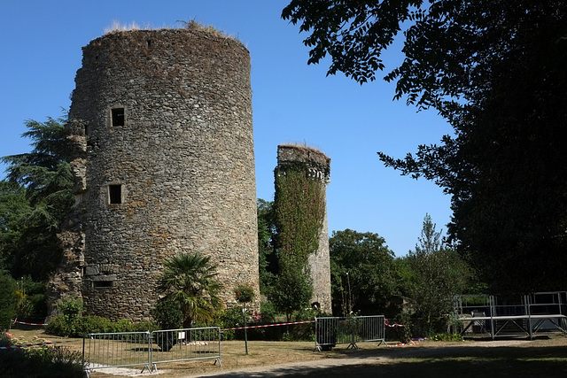 Ruines du Château de la Garnache
