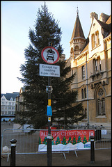 a gift from Oxford City Council