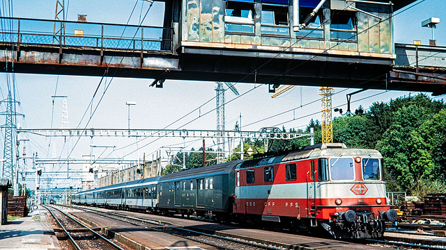 890000 Zollikofen Re420 Swiss-Express