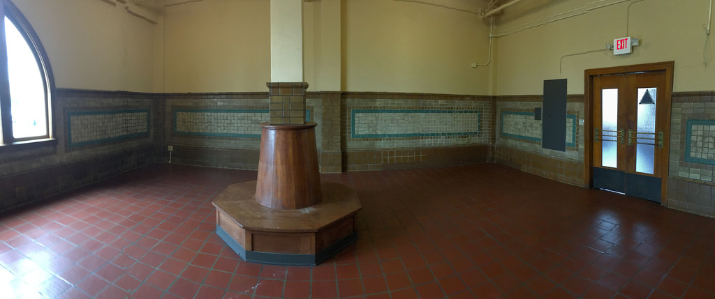 San Bernardino Depot Men's Room (0196)