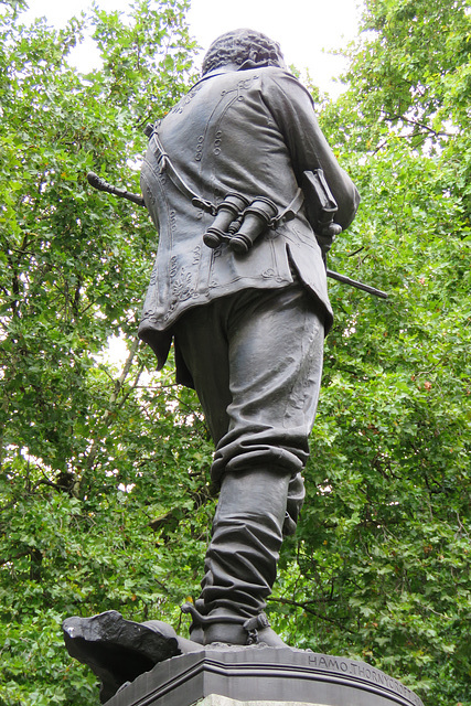 general gordon statue , victoria embankment, london (1)