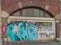 1 (31)...austria window ..door..graffiti