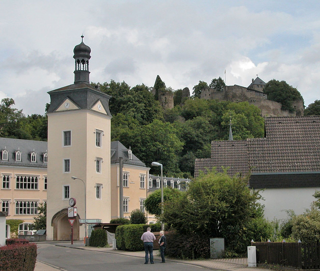 Schloss und Burg Sayn