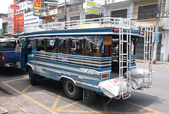 Taxibus à la Thaï