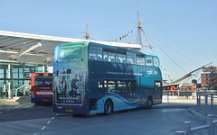 DSCF4210 First Hampshire and Dorset 33897 (SN14 TRX) in Portsmouth - 3 Aug 2018