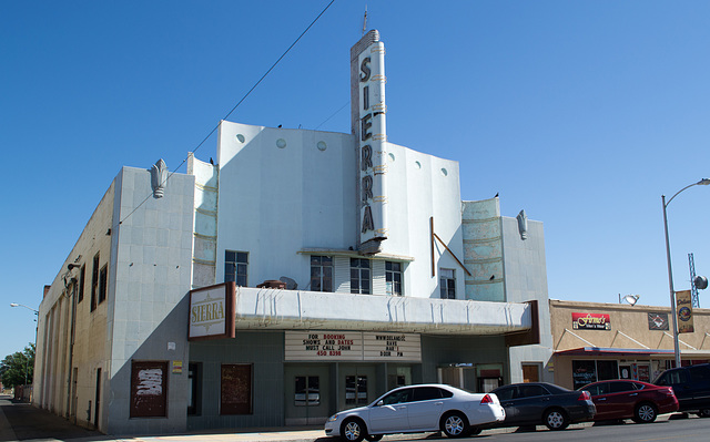 Delano CA Sierra theater (#0002)