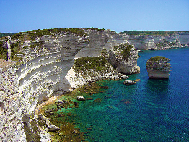 Ein Gebirge im Meer - die Küste bei Bonifacio, Korsika