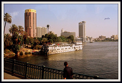 Puente sobre el Nilo en El Cairo