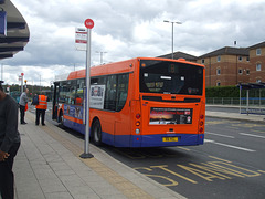 DSCF9082 Centrebus 709 (K6 YCL ex YN06 TGE) in Luton - 30 Apr 2015