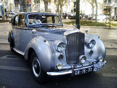 Bentley Mark VI (1950).