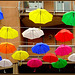 gli ombrelli in città
