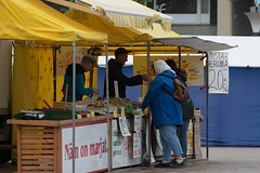 Markt in Joensuu (© Buelipix)