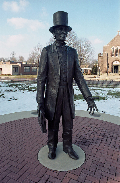 Statue Of Abraham Lincoln