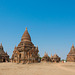 bei den historischen Tempelanlagen von Bagan - P.i.P. (© Buelipix)