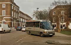Welwyn Hatfield Line VO15 (E999 UYG) in Welwyn Garden City – 18 Jan 1989 (80-23)
