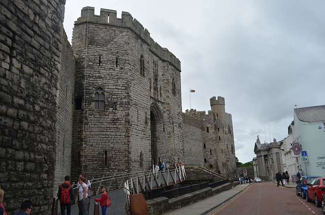 Caernarfon Castle, Main Entrance and Right Tower