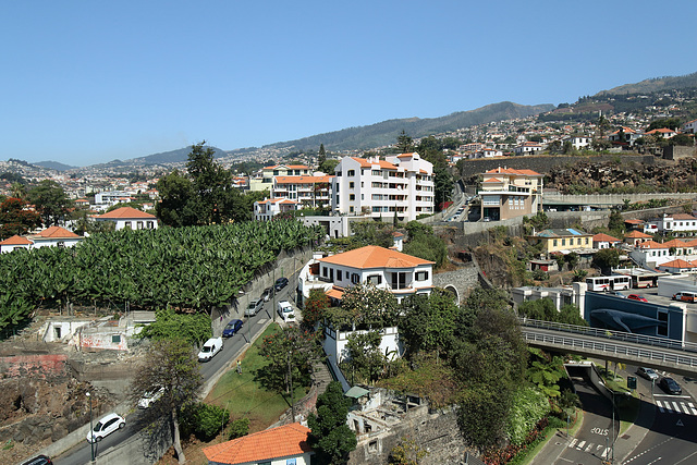 Funchal - Mit der Seilbahn von Funchal nach Monte (03)