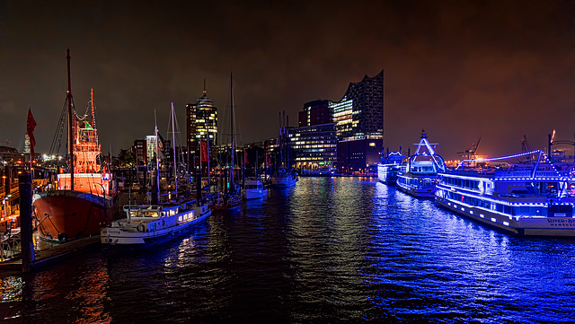 red blue harbour night