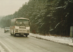 Wessex National 381 (BGY 581T) near Barton Mills – 17 Mar 1985 (10-29)