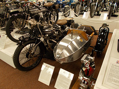 nmbm[23] - 1925 Norton outfit