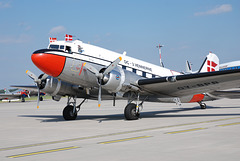 Oldtimer DC-3 Vennerne (2x PiP)