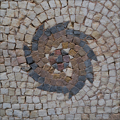 Ruínas Romanas de Milreu, Square format