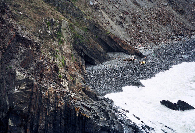 Buckled rocks at Hartland Quay (Scan from Aug 1992)