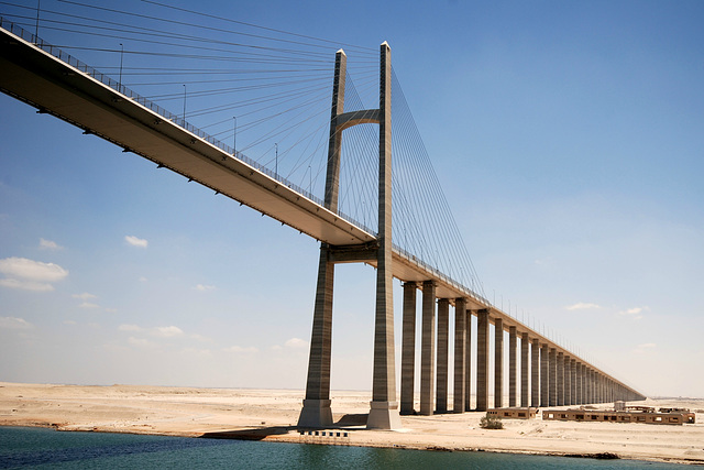 Al Salam Bridge