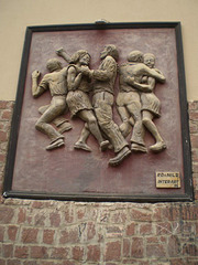 High-relief (1996).