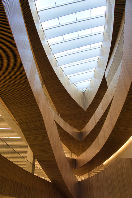 interior-Calgary Public Library