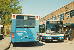 Yorkshire Coastliner 444 (YD02 UMW) and 442 (YD02 UMX) at Malton – 5 May 2002 (482-00)