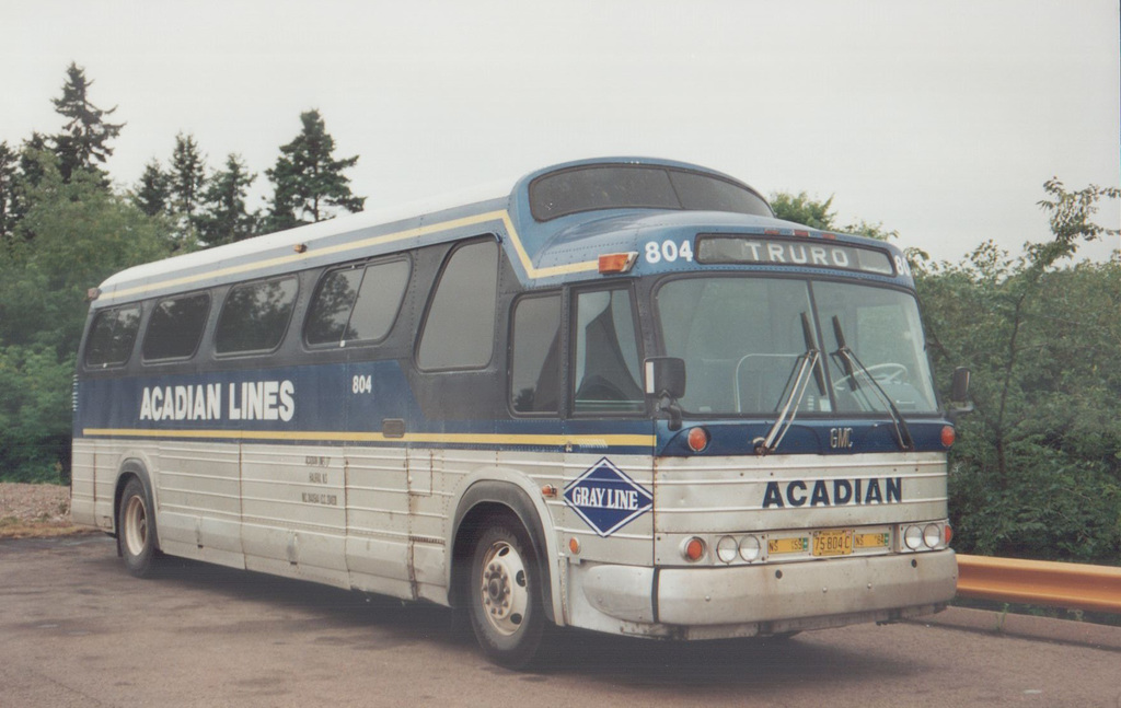 Acadian Lines 804 at Truro, Nova Scotia - 7 Sep 1992 (Ref 173-30)