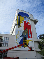 façade d'un immeuble de la ville