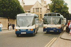 Cambus 910 (E910 LVE) and 260 (NEN 954R) in Cambridge - 13 Aug 1988