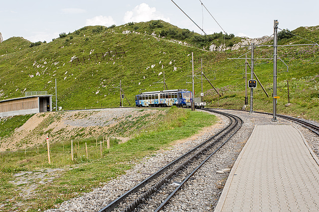 Ipernity: 120821 Naye Gare B - By Jean Vernet