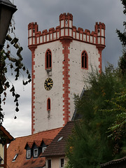 Steinheim - Kirchturm St. Johann Baptist (ehemaliger Wehrturm)
