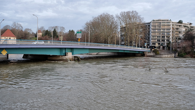 BESANCON: 2018.01.07 Innondation du Doubs due à la tempète Eleanor12
