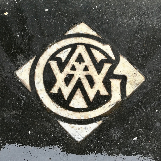 London 2018 – Logo of the Art Workers’ Guild