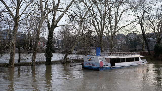 BESANCON: 2018.01.07 Innondation du Doubs due à la tempète Eleanor14