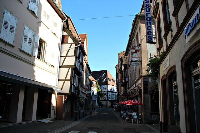 In Wissembourg - Blick in eine Strasse In Wissembourg - Blick in eine Strasse