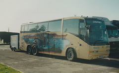 Cooper’s Tourmaster R971 CUG at Grantham Service Area (A1) – 5 Feb 2002 (478-24)