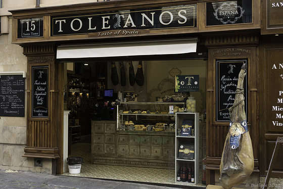 in den Altstadt-Gassen von Toledo (© Buelipix)