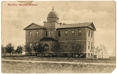 MN1104 MANITOU - NORMAL SCHOOL