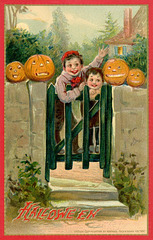 Halloween Pumpkinheads at the Gate