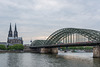 Köln am Rhein mit Hohenzollernbrücke und Dom